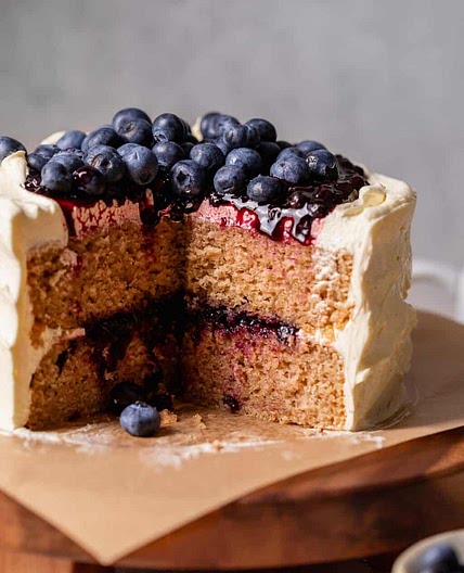 Earl Grey Cake with Blueberry Filling