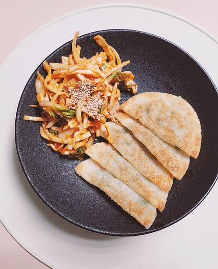편스토랑 이찬원 납작만두 야채 비빔만두