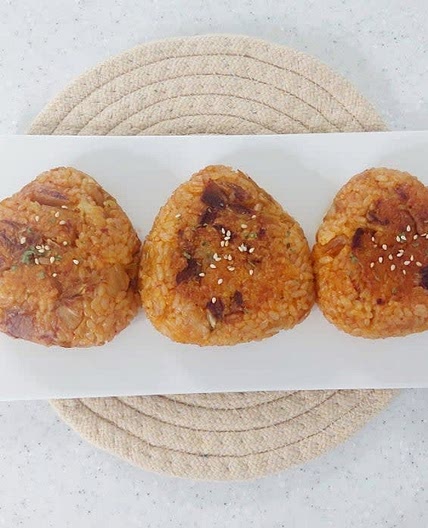 김치 치즈 구운 주먹밥 레시피