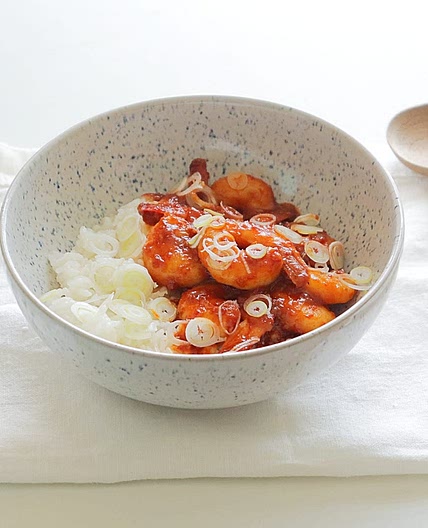 칠리 새우 덮밥
