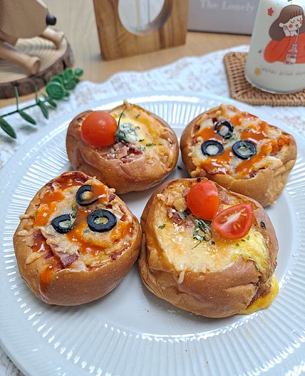 모닝빵으로 두가지 맛!계란빵&피자빵