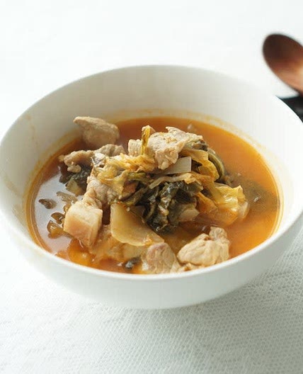 돼지고기 김치찌개 끓이는법 고기 듬뿍 넣어서 ~