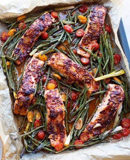 Puttanesca-style salmon bake