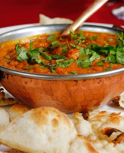 Pollo veg tikka masala con patate