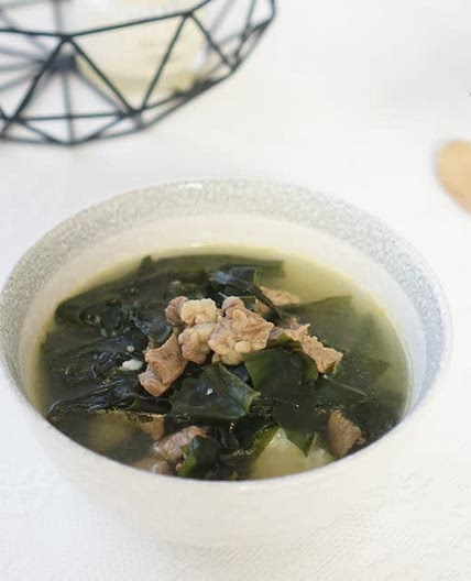 소고기 미역국 끓이는 방법 백종원 미역국 이게 맛있어요