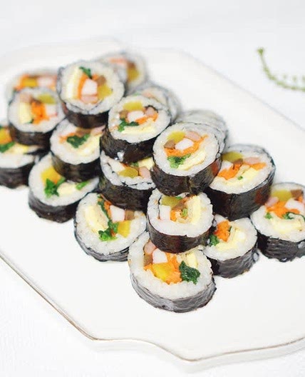김밥 만들기 속재료 꽉 채워서 ~