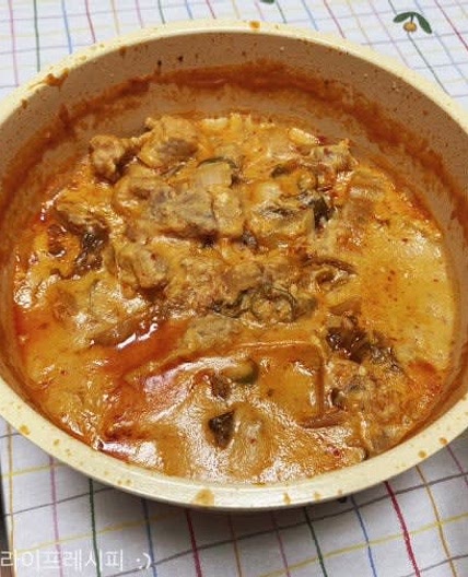 [콩비지찌개 만드는법] 밥도둑 인정 구수하고 고소한 돼지고기 비지찌개