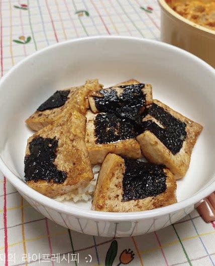 반찬으로도 덮밥으로도 추천하는 간장두부조림 간단한 간장두부덮밥