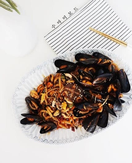 홍합찜 볶음우동 마라샹궈소스 레시피