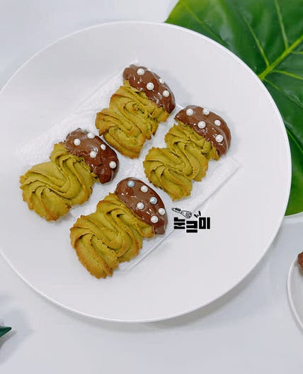 달달 쌉싸름한 말차 버터링 쿠키 만들기