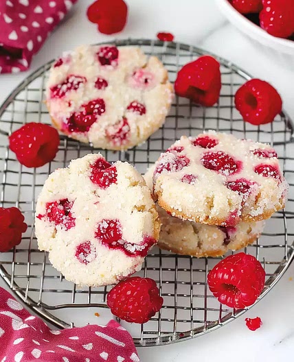 Raspberry Shortcake Cookies