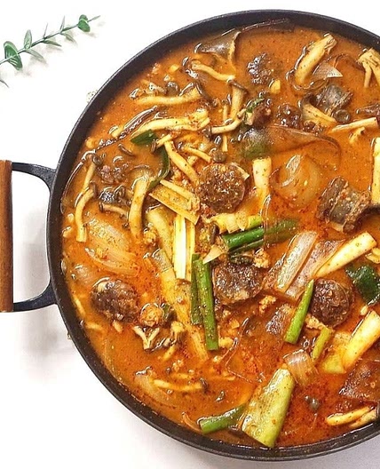 얼큰한 술안주 순대전골 레시피