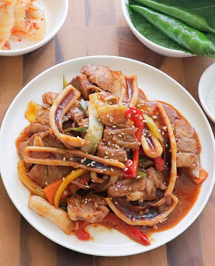 오삼불고기 오징어 삼겹살