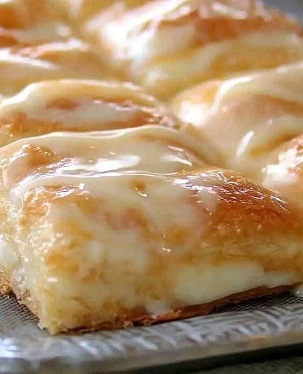 Easy Breakfast Cheese Danish
