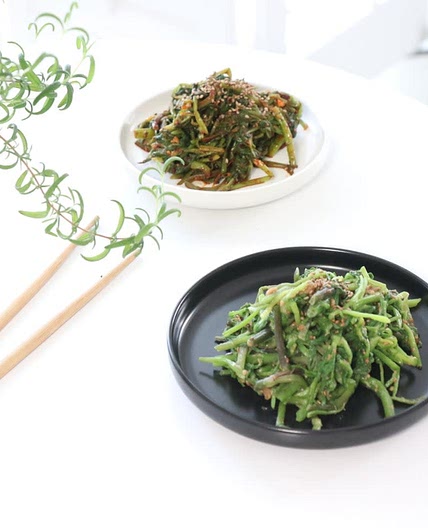 미나리무침 두가지 반찬으로 만들었어요