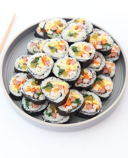 김밥맛있게싸는법 오이 부추 넣어서 했어요