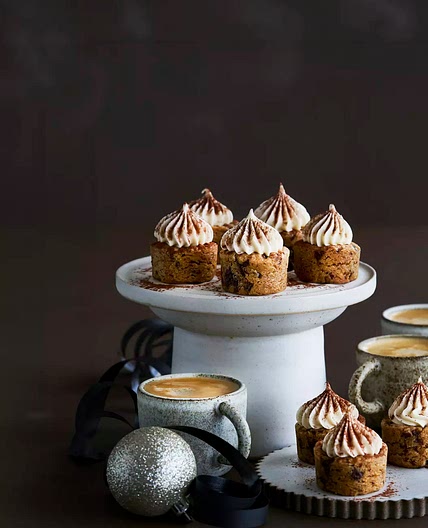 Cookie Cakes with Coffee Mascarpone Cream