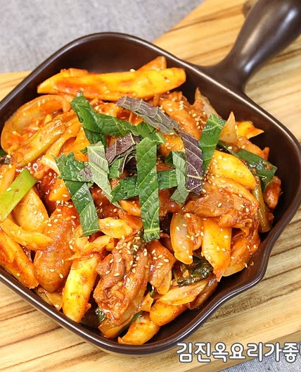 외식이 필요없는 닭갈비 만드는법