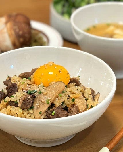 소고기 버섯솥밥 레시피