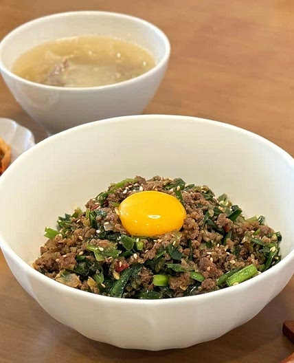 소고기 소보로 만들기 소고기 부추 덮밥