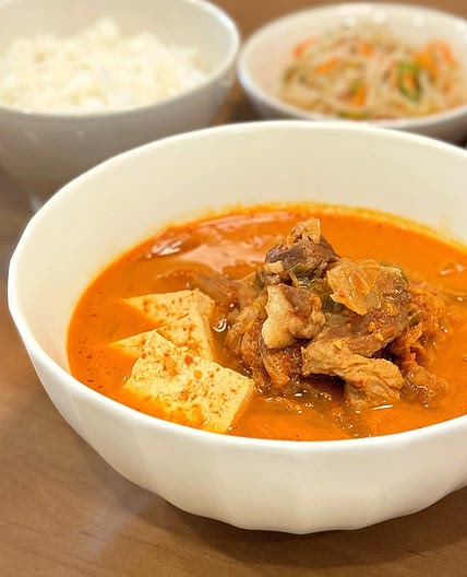 돼지고기 김치찌개 만들기
