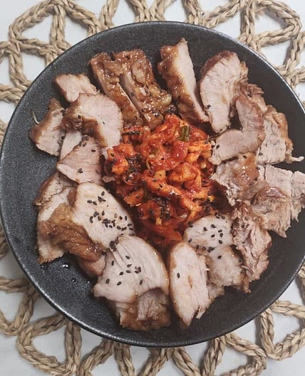 콜라 쌍화탕 통삼겹 수육