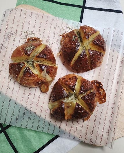 육쪽 마늘빵