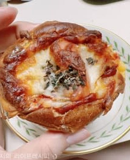 피자빵 만들기 간단한 모닝빵 요리 피자빵 오븐 에어프라이어 활용 레시피