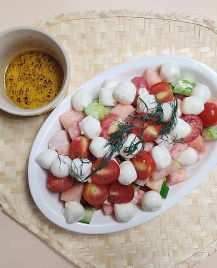다이어트 닭가슴살 오이 토마토 샐러드