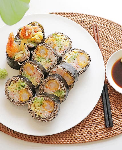 새우튀김 메밀김밥