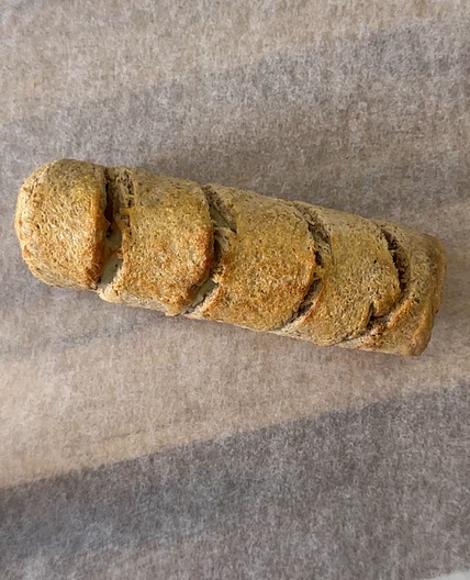 닭가슴살 소시지 롤 식빵