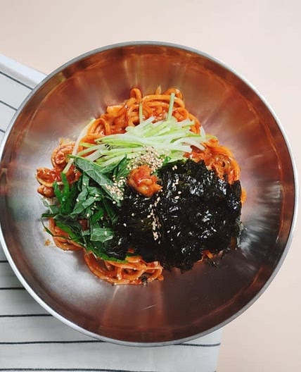 나혼자산다 골뱅이 비빔칼국수