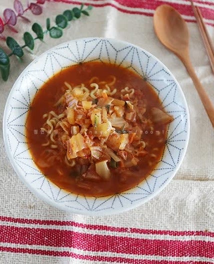 김치버터라면 만들기
