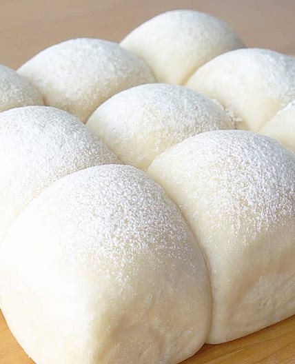 세상에서 가장 부드럽고 폭신한 순백의 모닝빵