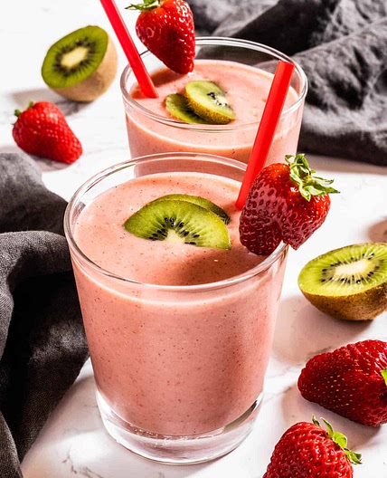 Strawberry kiwi smoothie