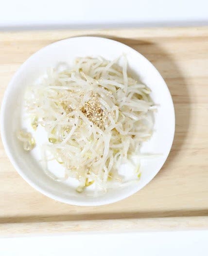 숙주나물무침 자주 먹는 반찬이죵