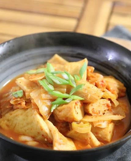오뎅 김치찌개 맛있게 끓이는법 요거 별미지 ,