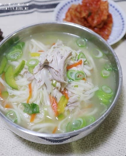 닭한마리칼국수 만들기,닭칼국수만드는법