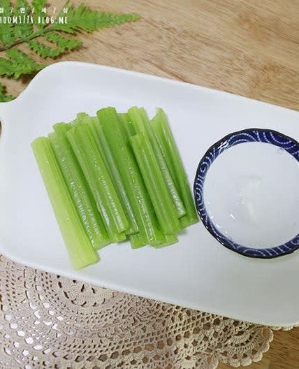 아웃백 블루치즈드레싱 만들기,셀러리(샐러리)손질법