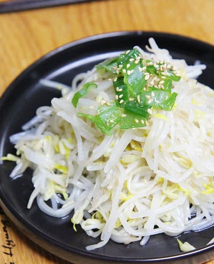 숙주나물무침 언제 먹어도 맛있어요