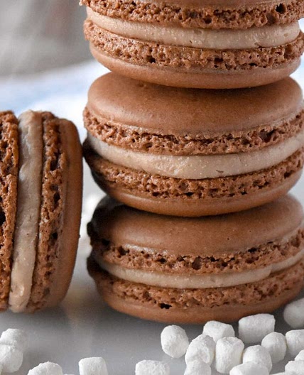 Hot Cocoa Macaron