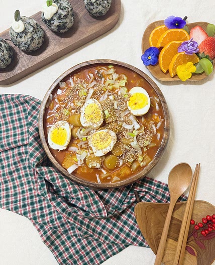케찹떡볶이 & 명란김자반주먹밥
