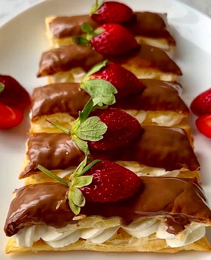 5 ingredient chocolate cream puffs 