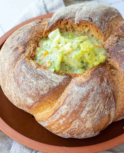 Broccoli Cheddar Soup (Panera Copycat)