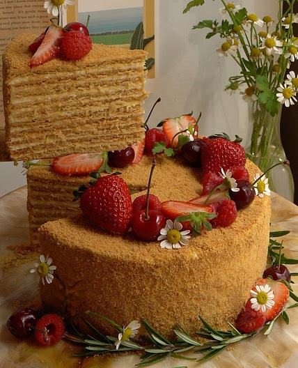 Medovik Honey Cake