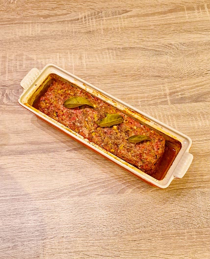Terrine de chevreuil aux fruits secs