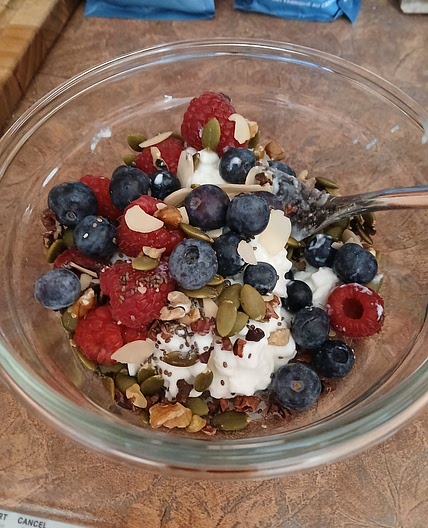 Cottage cheese breakfast bowl