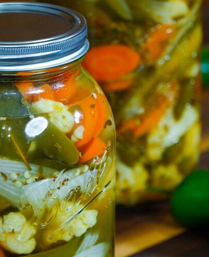Pickled Jalapeños/Escabeche Recipe