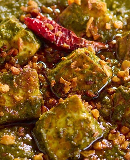 Lasooni Palak Paneer