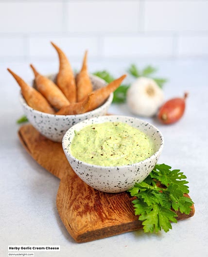 Herby Garlic Cream Cheese